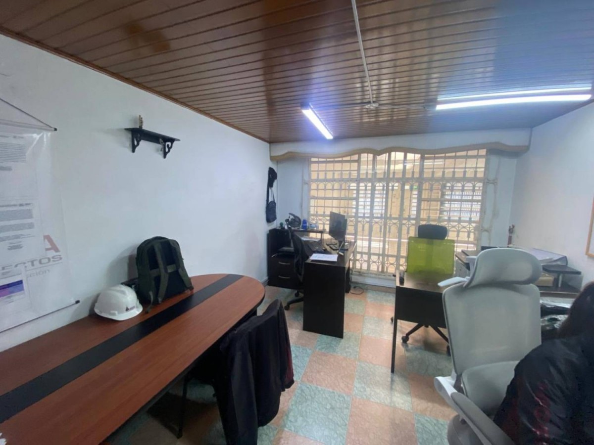 Casa en venta en Kennedy Central, Bogotá · foto 3 de 24