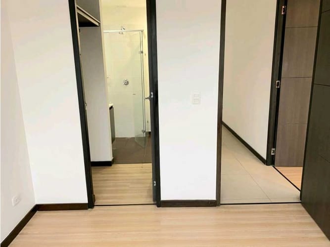 Apartamento de 4 alcobas en venta en Altos Del Poblado, Medellín, 163 m² · foto 20 de 24