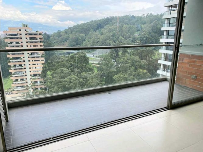 Apartamento de 4 alcobas en venta en Altos Del Poblado, Medellín, 163 m² · foto 22 de 24