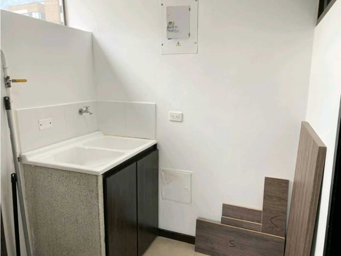 Apartamento de 4 alcobas en venta en Altos Del Poblado, Medellín, 163 m² · foto 23 de 24