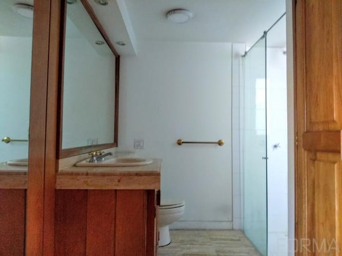 Apartamento de 3 alcobas en venta en Santa Barbara Occidental, Bogotá, 139 m² · foto 15 de 20