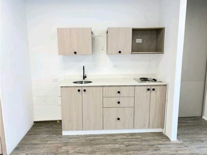 Oficina en arriendo en Las Palmas, Medellín, 37 m² · foto 3 de 11