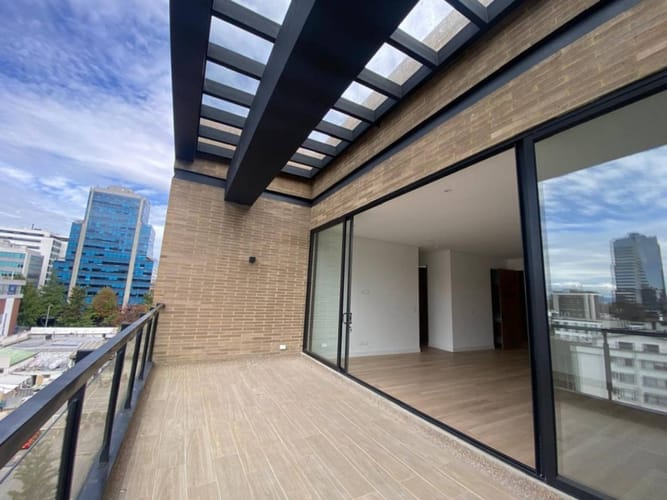 Apartamento de 3 alcobas en venta en Chicó Navarra, Bogotá, 170 m² · foto 9 de 22