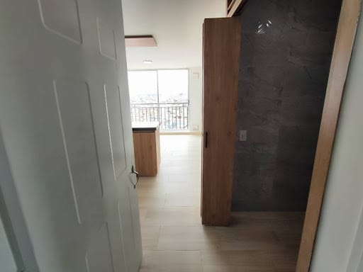 Apartamento de 2 alcobas en arriendo en Corabastos, Bogotá, 48 m² · foto 3 de 24