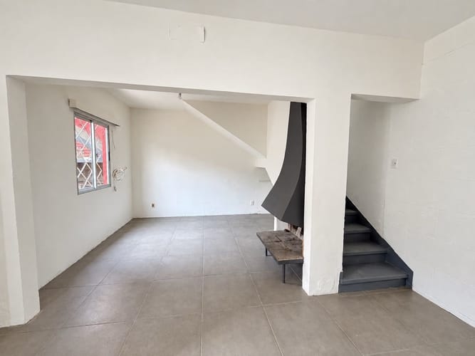ALQUILER CASA DE 2 DORMITORIOS CON PARRILLERO AZOTEA Y LUGAR PARA VEHICULO – PÉREZ CASTELLANOS · Foto 2