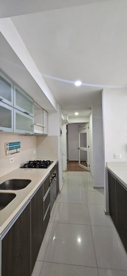 Apartamento de 3 alcobas en venta en Valle Del Lili, Cali, 80 m² · foto 6 de 18