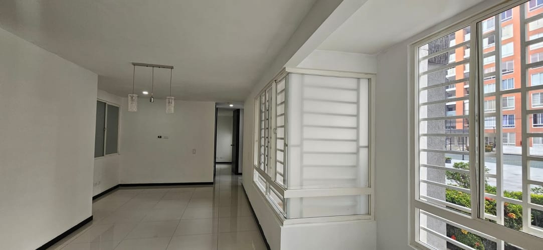 Apartamento de 3 alcobas en venta en Valle Del Lili, Cali, 80 m² · foto 4 de 18