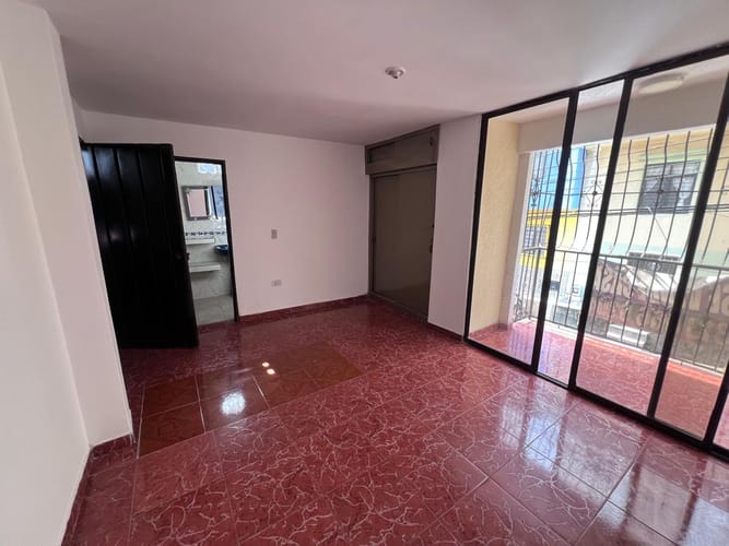Casa de 5 alcobas en venta en San Cayetano, Cali, 158 m² · foto 7 de 11