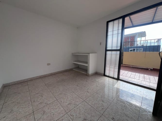 Casa de 5 alcobas en venta en San Cayetano, Cali, 158 m² · foto 10 de 11