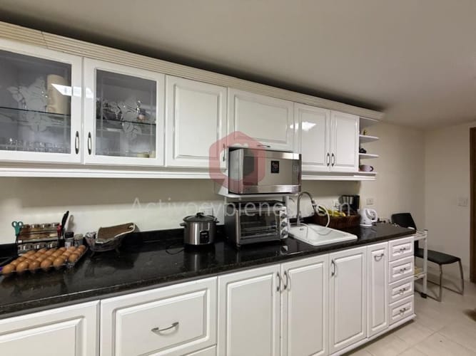 Apartamento de 4 alcobas en venta en Santa María De Los Ángeles, Medellín, 198 m² · foto 11 de 24