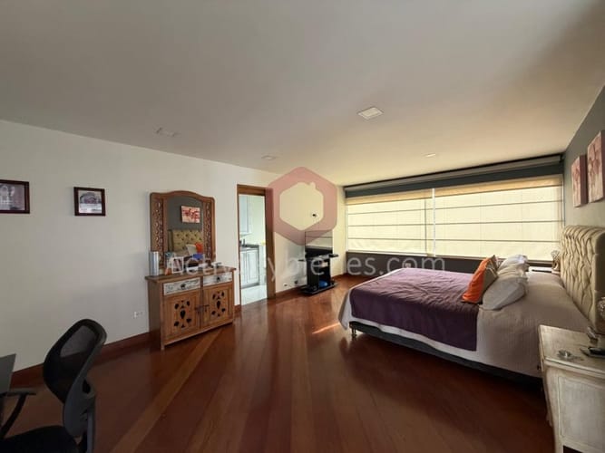 Apartamento de 4 alcobas en venta en Santa María De Los Ángeles, Medellín, 198 m² · foto 18 de 24