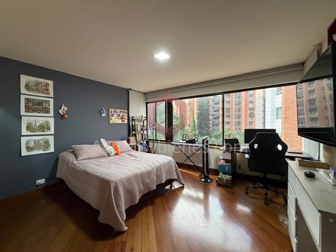 Apartamento de 4 alcobas en venta en Santa María De Los Ángeles, Medellín, 198 m² · foto 19 de 24