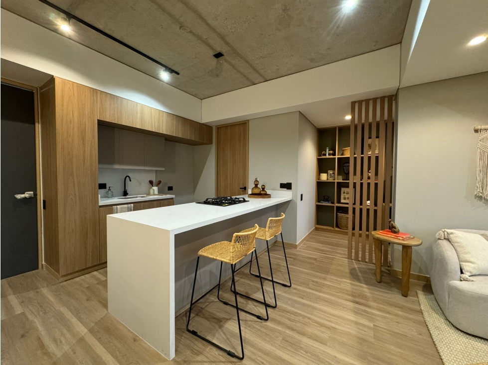 Apartamento en venta en Loma De Las Brujas, Envigado · foto 3 de 24