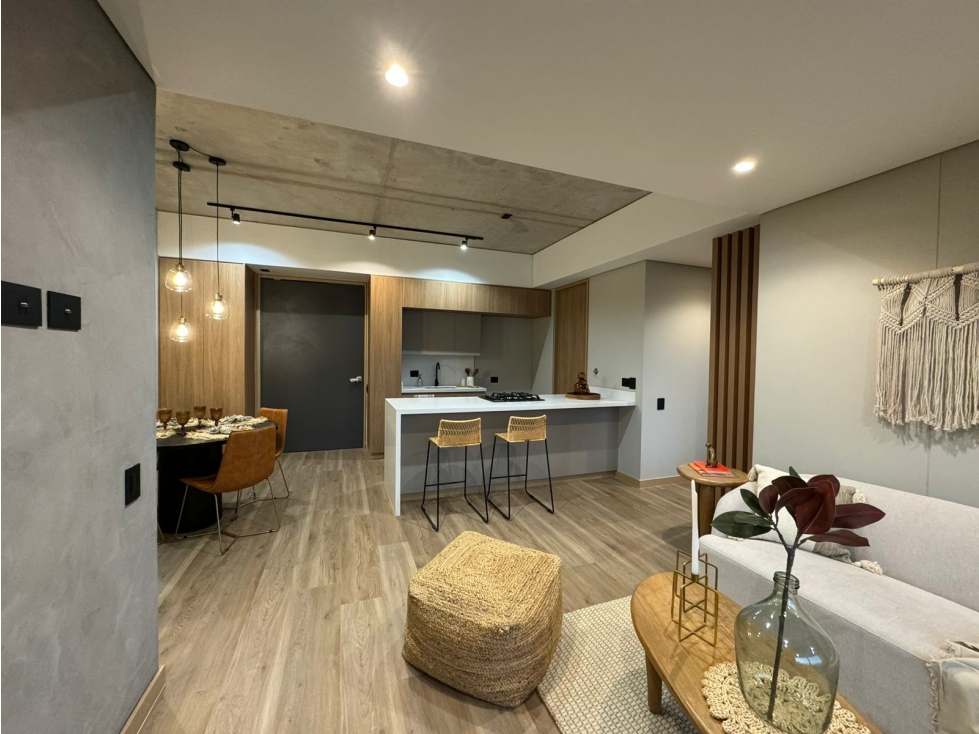 Apartamento en venta en Loma De Las Brujas, Envigado · foto 10 de 24