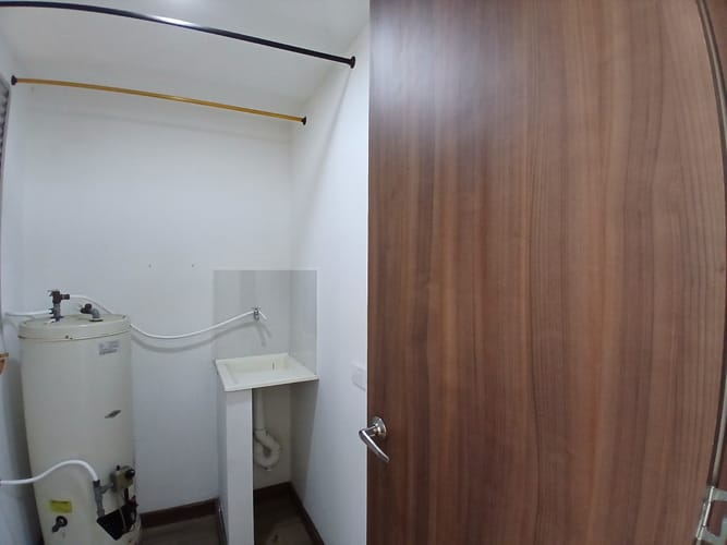 Apartamento de 2 alcobas en venta en La Milagrosa, La Ceja, 111 m² · foto 9 de 17