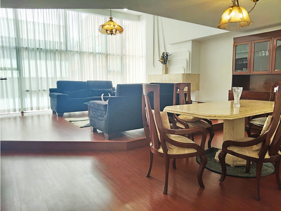 Apartamento en venta en Chico Norte, Bogotá · foto 3 de 24