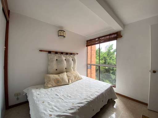 Apartamento en venta en Loma Del Barro, Envigado · foto 4 de 16