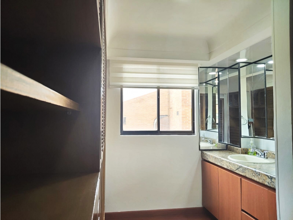 Apartamento en venta en Chico Norte, Bogotá · foto 23 de 24