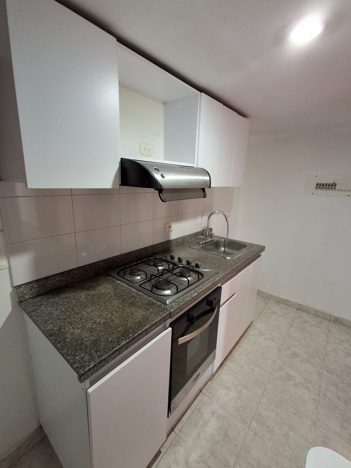 Apartamento en venta en Cantalejo, Bogotá · foto 7 de 18
