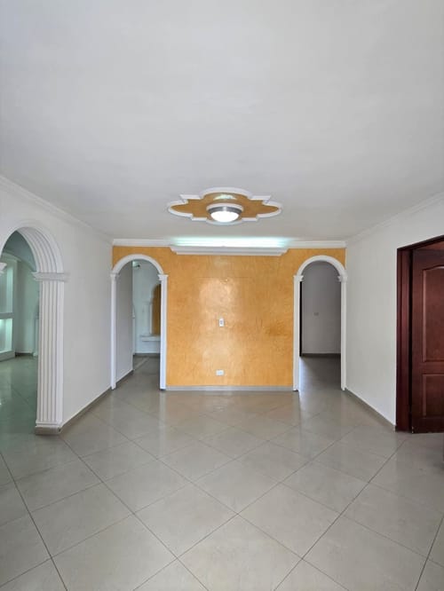 Apartamento de 4 alcobas en venta en Centro, Bello, 123 m² · foto 4 de 24