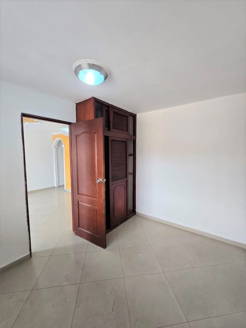 Apartamento de 4 alcobas en venta en Centro, Bello, 123 m² · foto 12 de 24