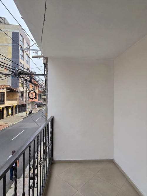 Apartamento de 4 alcobas en venta en Centro, Bello, 123 m² · foto 9 de 24