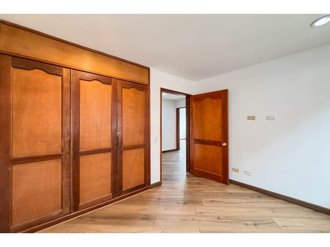 Apartamento de 3 alcobas en venta en Santa Barbara, Bogotá, 115 m² · foto 11 de 17