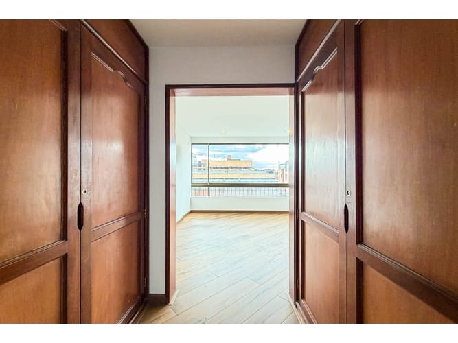 Apartamento de 3 alcobas en venta en Santa Barbara, Bogotá, 115 m² · foto 17 de 17
