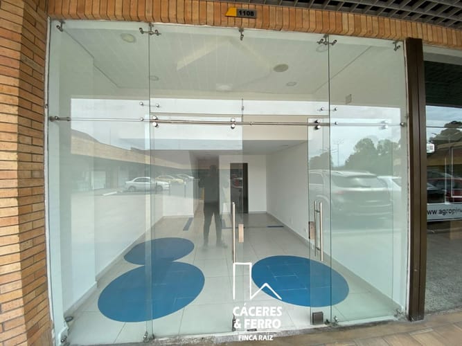 Local en arriendo en Laura Vicuña, Chía, 34 m² · foto 3 de 22