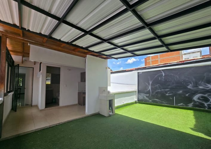 Oficina en arriendo en Belén, Medellín, 180 m² · foto 17 de 18