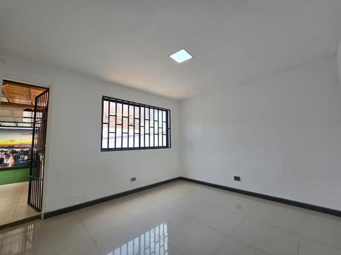 Oficina en arriendo en Belén, Medellín, 180 m² · foto 6 de 18