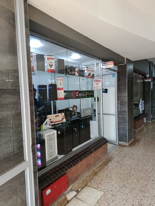 Local en arriendo en San Vicente, Cali, 24 m² · foto 6 de 6
