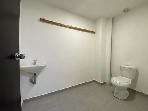 Local en arriendo en San Marcos, Envigado, 255 m² · foto 11 de 14