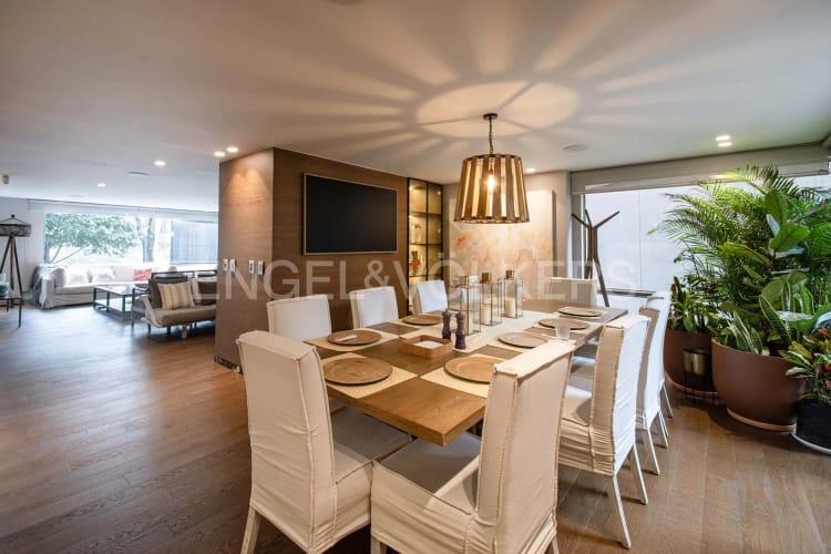 Apartamento de 3 alcobas en venta en La Cabrera, Bogotá, 250 m² · foto 6 de 21