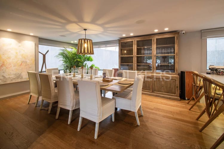 Apartamento de 3 alcobas en venta en La Cabrera, Bogotá, 250 m² · foto 4 de 21