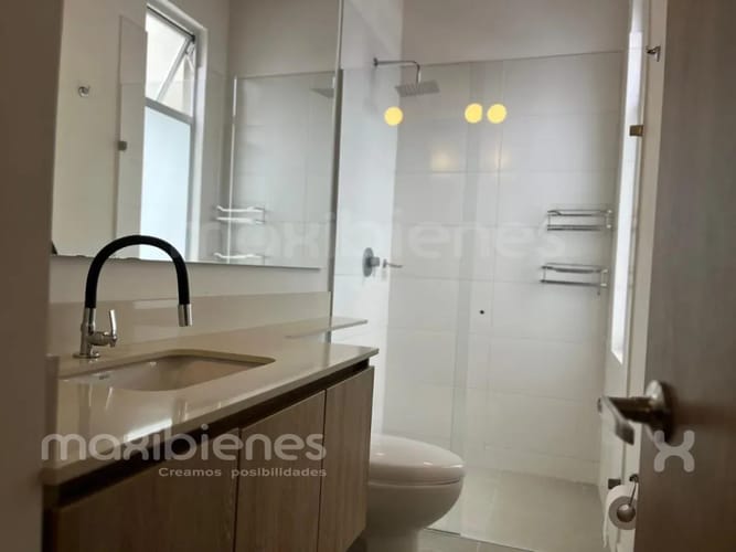 Casa de 4 alcobas en venta en El Carmen De Viboral, La Ceja, 150 m² · foto 9 de 13