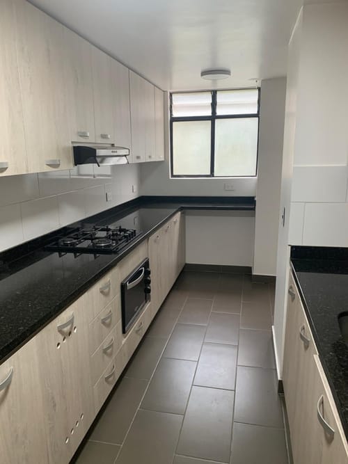 Apartamento de 3 alcobas en venta en La Florida, Medellín, 145 m² · foto 2 de 24