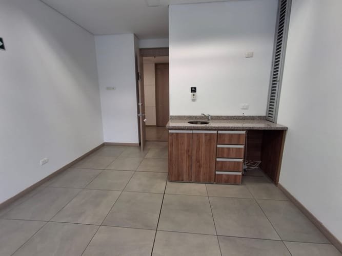 Oficina en venta en Chipichape, Cali, 35 m² · foto 6 de 13