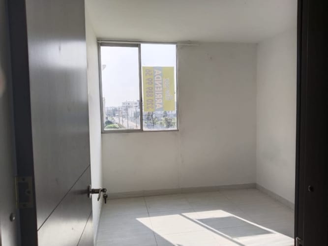 Apartamento de 2 alcobas en arriendo en El Hato, Funza, 38 m² · foto 11 de 24