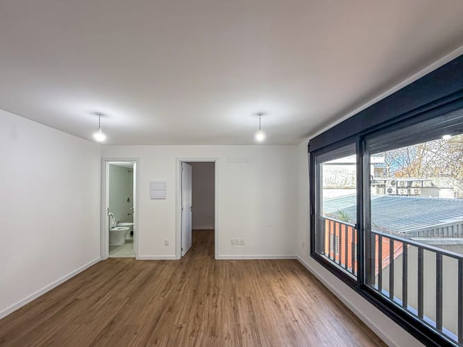 Apartamento en alquiler c/ cochera en Cordón · Photo 2