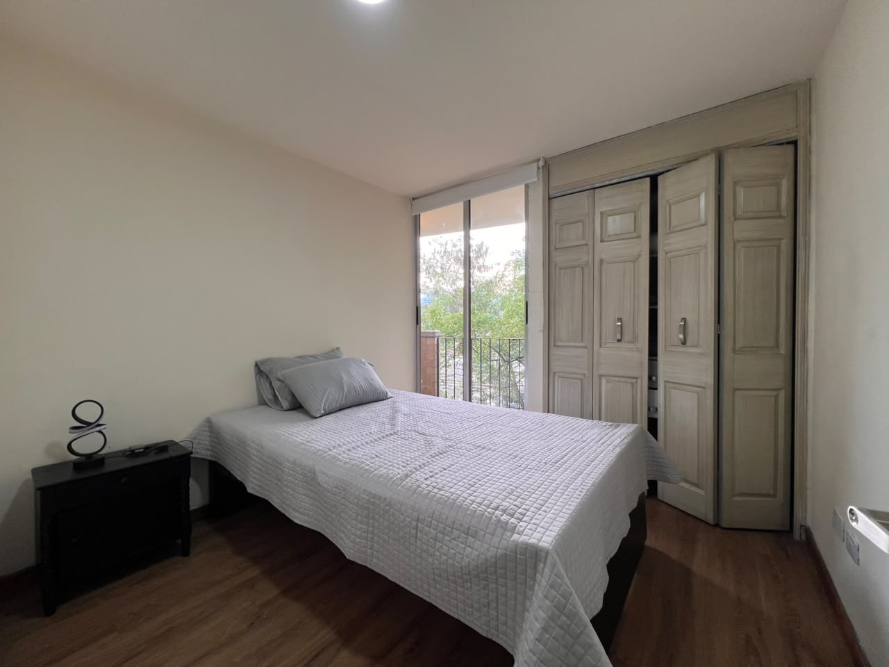 Apartamento en arriendo en El Poblado, Medellín · foto 9 de 11