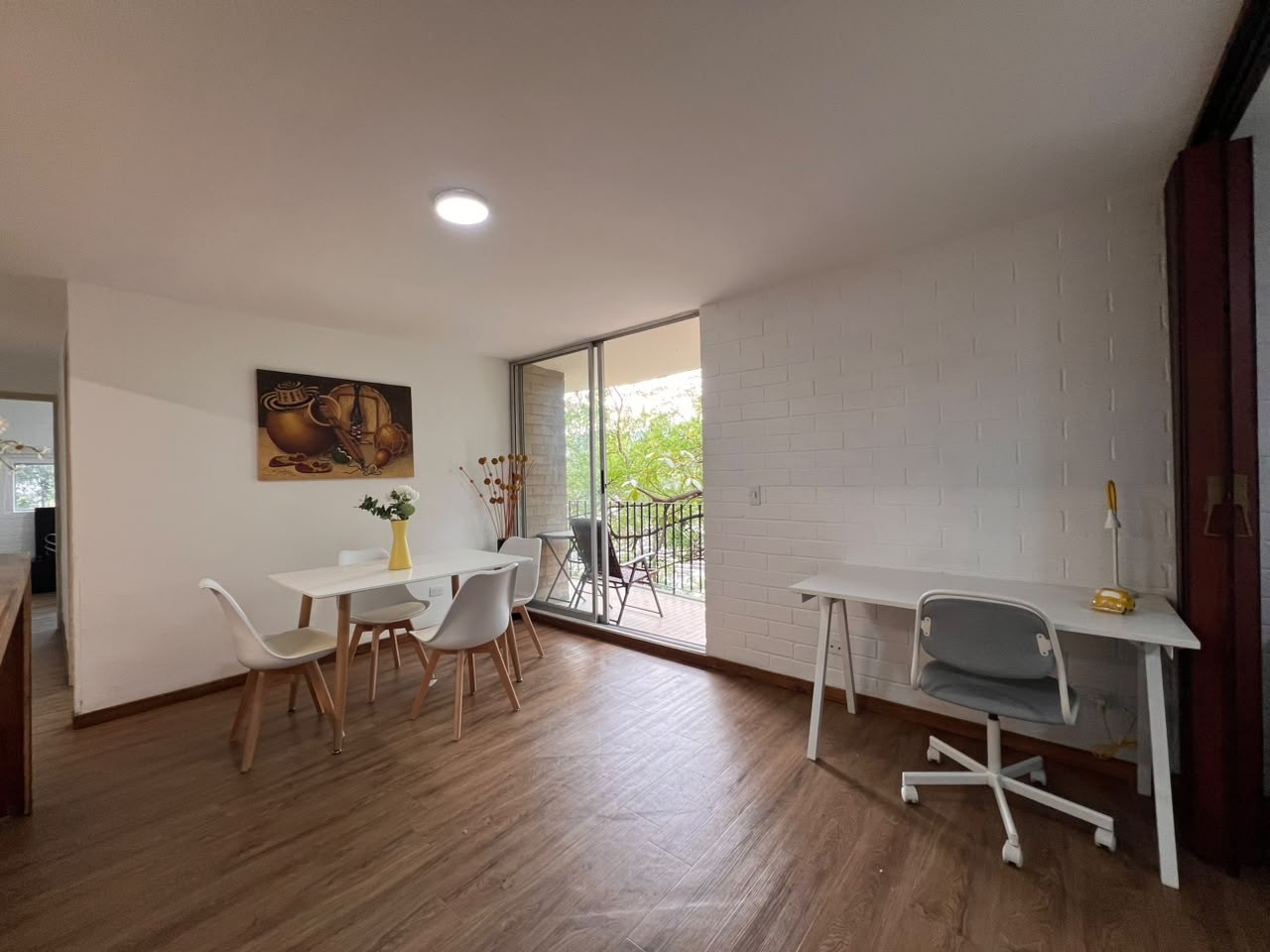 Apartamento en arriendo en El Poblado, Medellín · foto 4 de 11