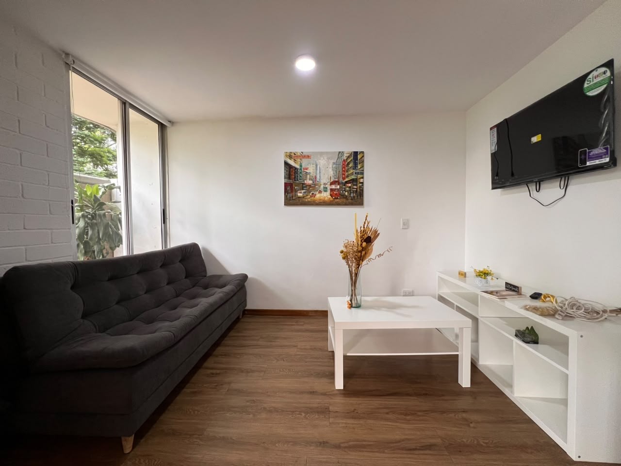 Apartamento en arriendo en El Poblado, Medellín · foto 3 de 11