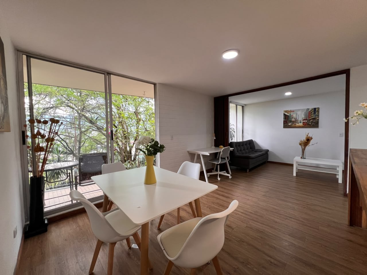 Apartamento en arriendo en El Poblado, Medellín · foto 2 de 11