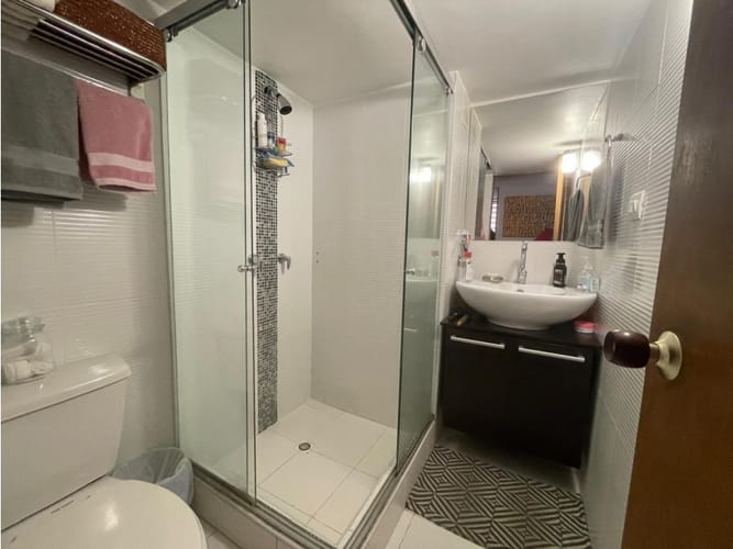 Apartamento de 3 alcobas en venta en Bella Suiza, Bogotá, 58 m² · foto 4 de 24