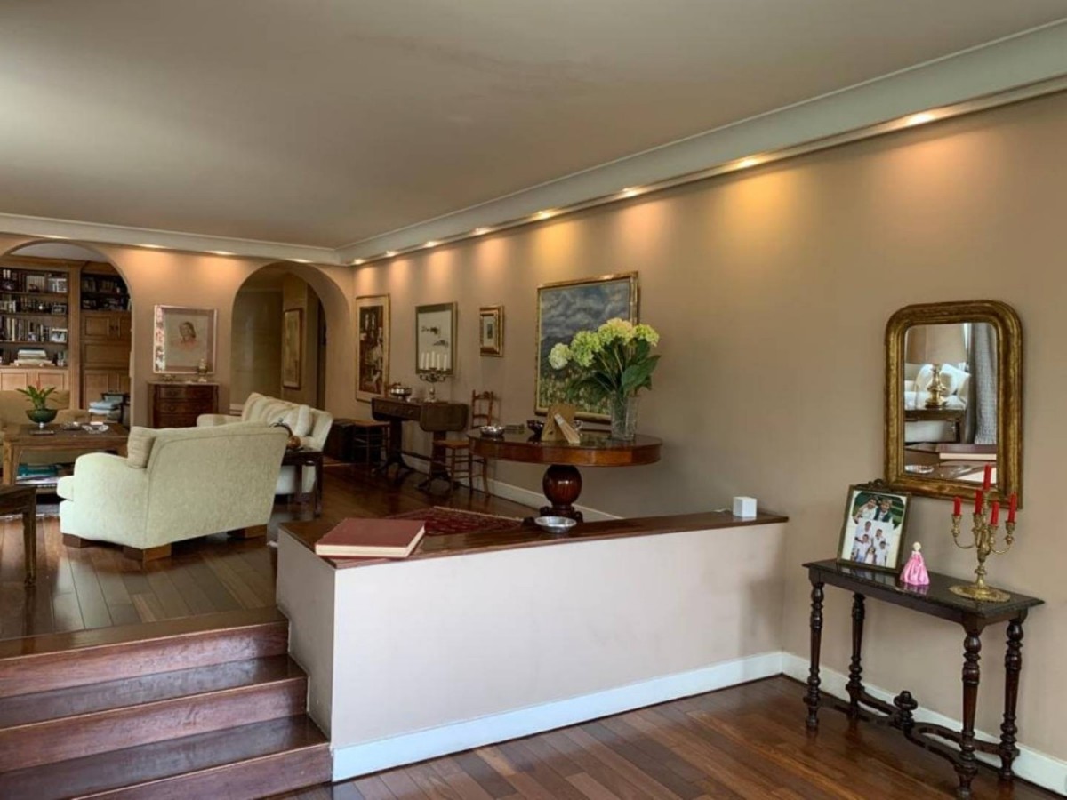 Apartamento en venta en Los Rosales, Bogotá · foto 4 de 24