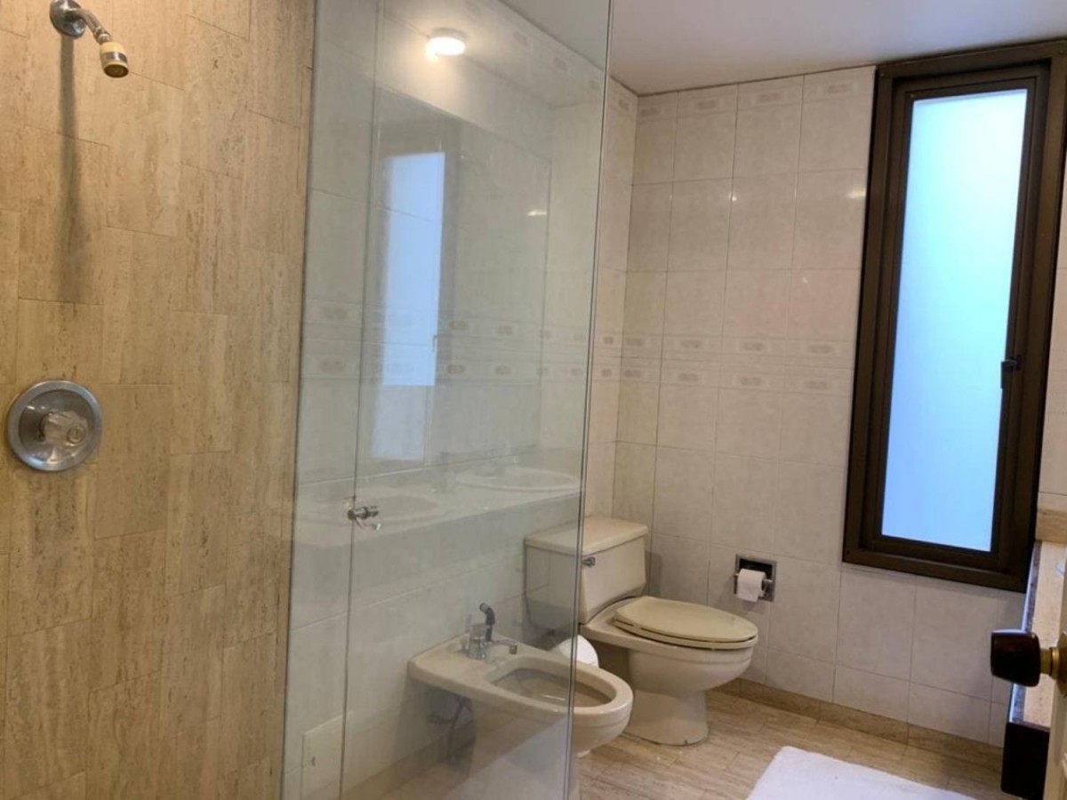 Apartamento en venta en Los Rosales, Bogotá · foto 20 de 24