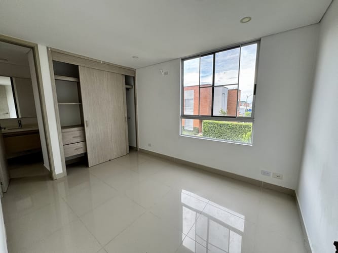 Casa de 3 alcobas en venta en Las Mercedes, Jamundí, 167 m² · foto 10 de 18