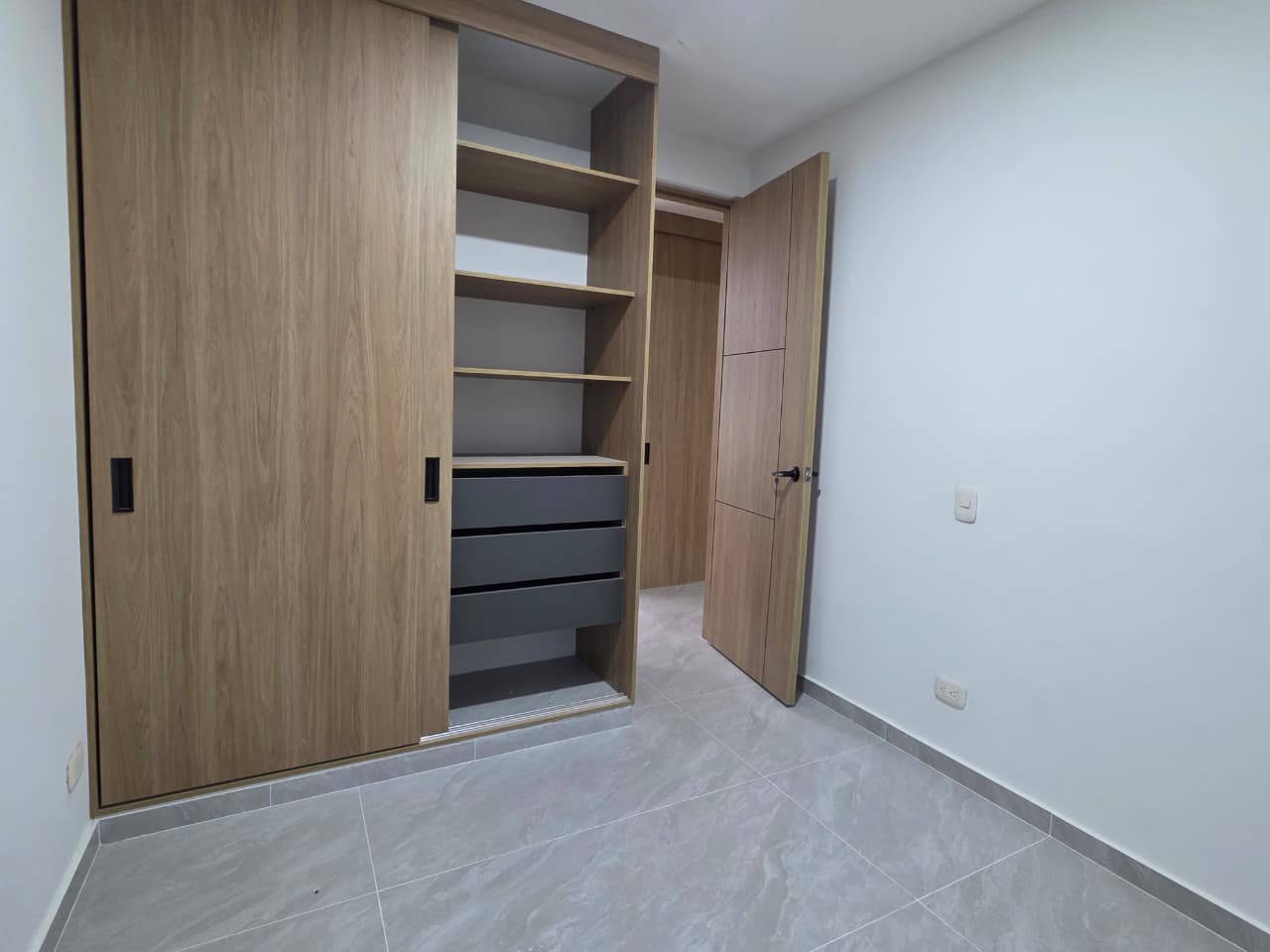 Apartamento en venta en Caños Negros, Villavicencio · foto 12 de 17