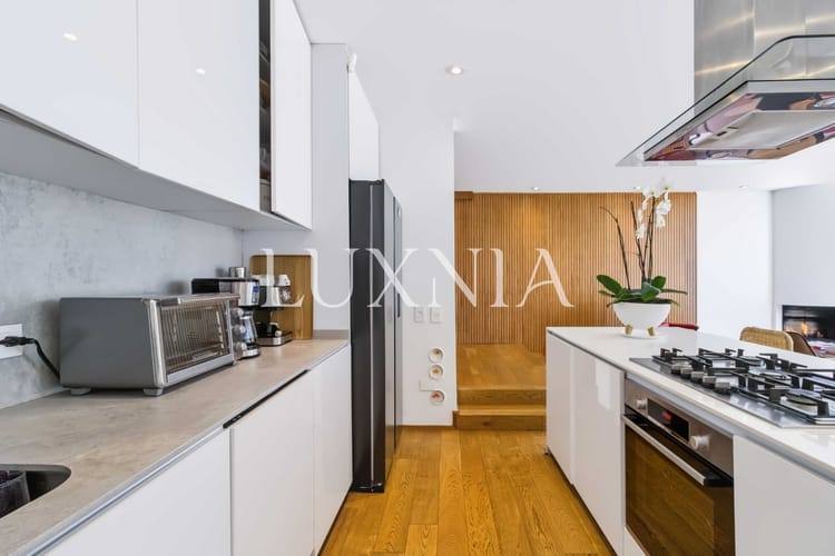 Apartamento de 2 alcobas en venta en Los Rosales, Bogotá, 152 m² · foto 7 de 24